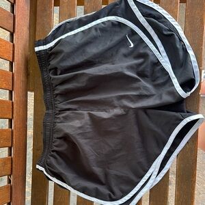 Nike Black Athletic Shorts Lightweight Retro Design